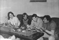 Danuše Brůhová with friends, 1985