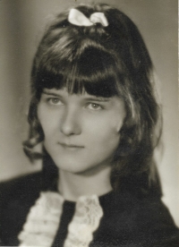 Danuše Brůhová in her graduation photo, 1969