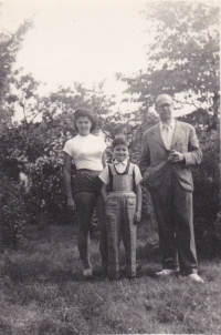 Antonín Stáně with his Sister and Father (Lety, June 1952)