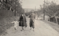 On a walk with grandfather and grandmother, Hrubá Skála, 1940