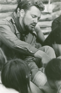 Zdenek Susa as a paramedic teaching first aid, 1972