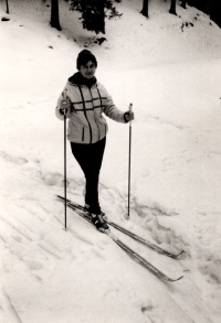 Jarmila Jelínková while doing skiing, her favourite sport