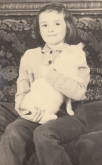 Dagmar Koverdynská in her childhood