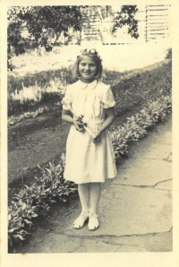 Sister Emília at her first Holy Communion in 1947 in Olomouc, where she went for the school year in the summer of 1946 thanks to an auxiliary organized by two Czech students. Emilia had this photograph displayed at home all her life