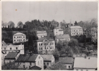 Luby - Schoenbach before WWIi. In the centre the Hannabach House - Sokolovská 224 (Falkenauer Strasse). On the left Hoyer's factory, in the back with the tower the company Benedikt Lang