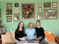 Jarmila Zaviačičová at home, filming with pupils of the Hulín Primary School - Aneta Malinčíková and Ludmila Doláková, Stories of Our Neighbours, Chropyně - Františkov, 14 November 2023