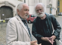 Zbyněk Illek (left) with Jindřich Štreit in Cheb in 2015. Photo: Bořivoj Hořínek