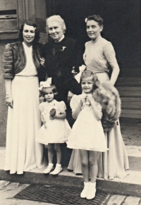 With her grandmother, mother, aunt and younger sister Emina, Prague, 1940s