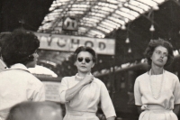 Journey to Yugoslavia, Jana Kautská on the left, Prague, 1961