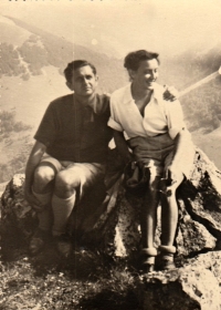 Parents Jiří and Jana Polášek, 40s