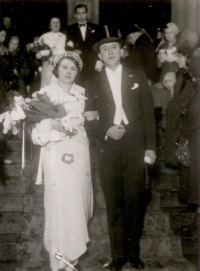 Wedding of Jarmila and František Korandovi on 16 February 1935