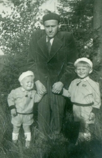 Pavel Marek with his brother and father in 1957