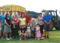 From right Blahomír, wife Jaroslava, grandmother Ludmila, son Jan with wife Veronika, son Ondřej with wife Lenka, son Jirka with girlfriend and grandchildren, Prosečné, about 2007